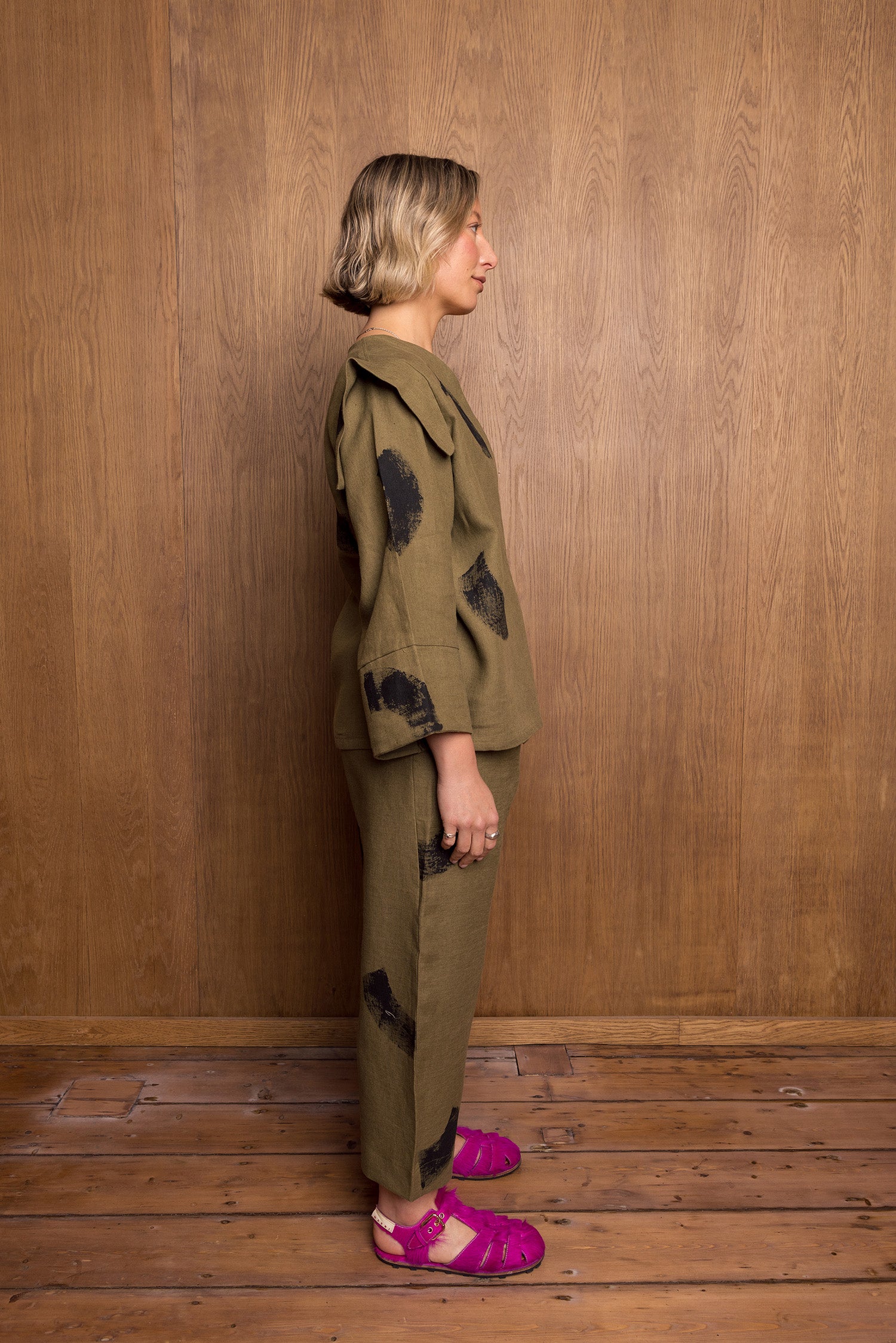 Painted Sana Pants in Khaki Linen