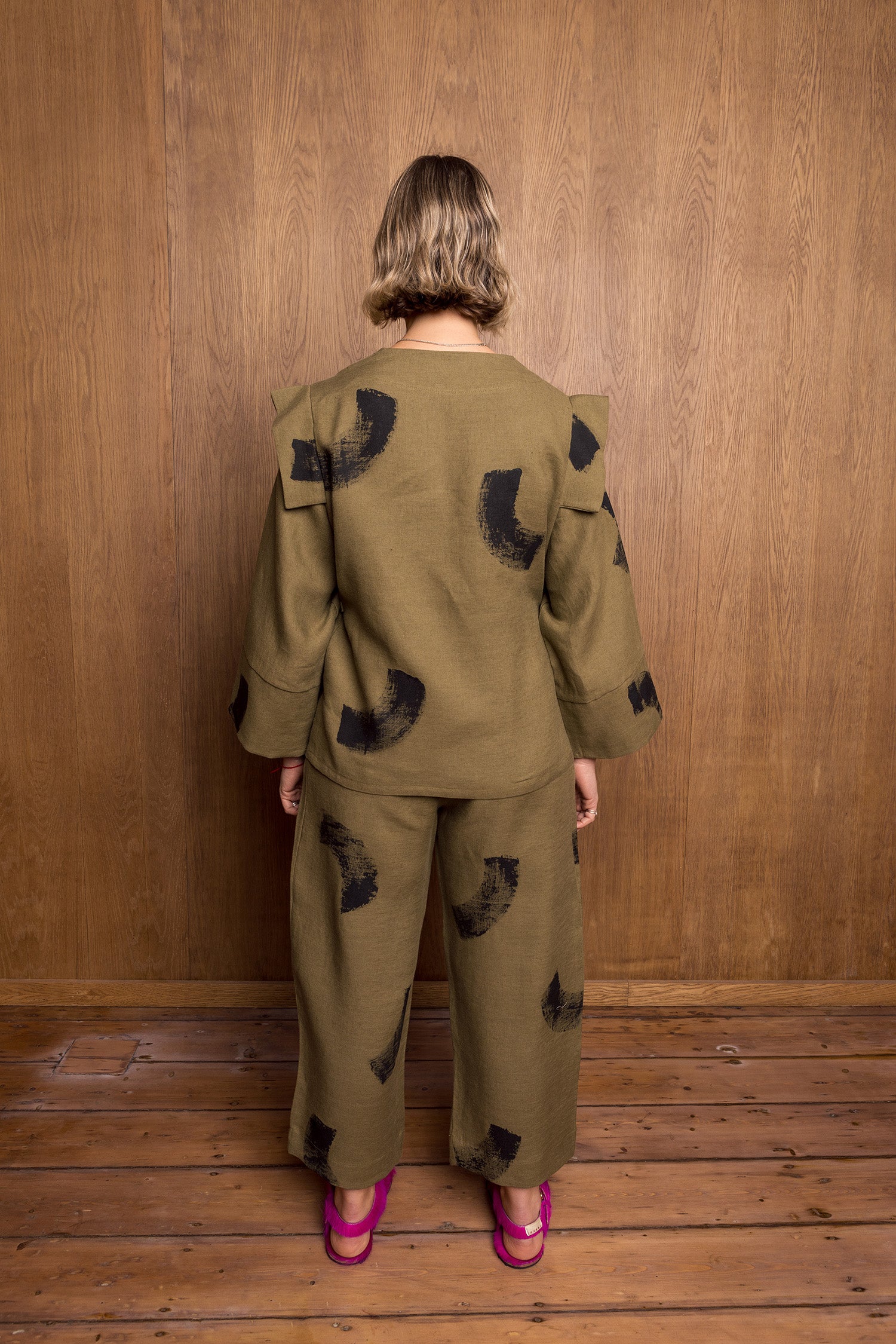 Painted Sana Pants in Khaki Linen