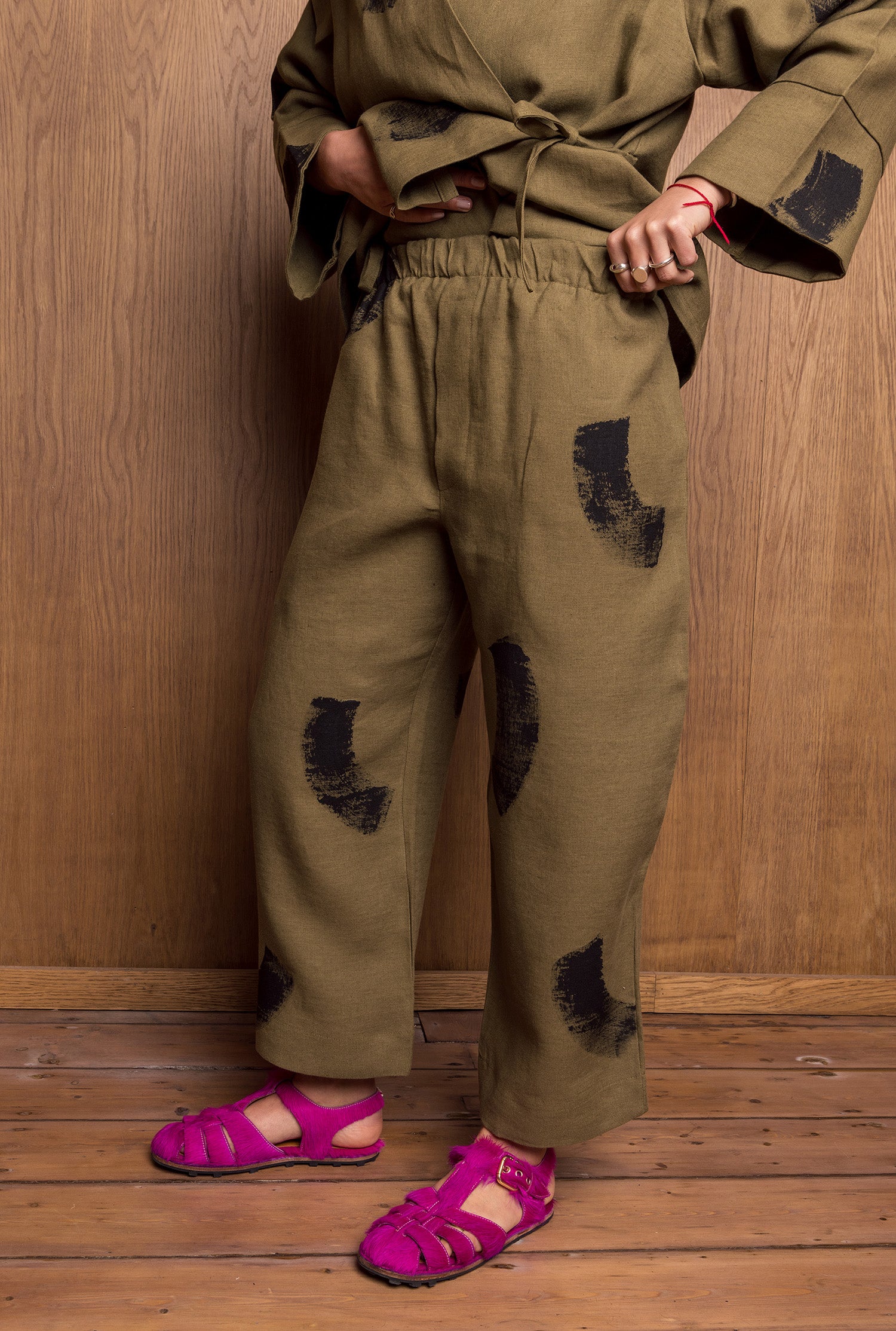 Painted Sana Pants in Khaki Linen