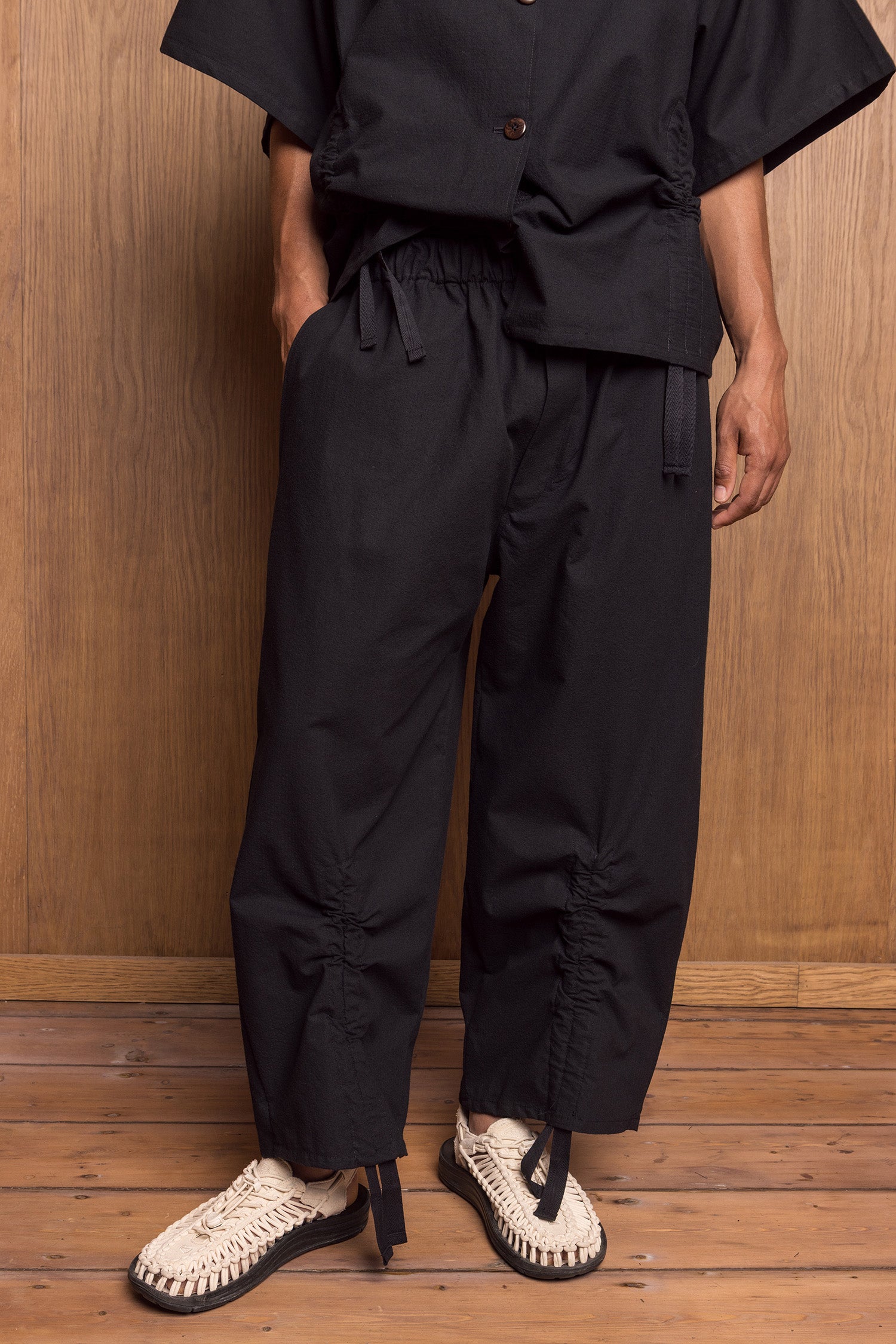 Kinchaku Pants in Black