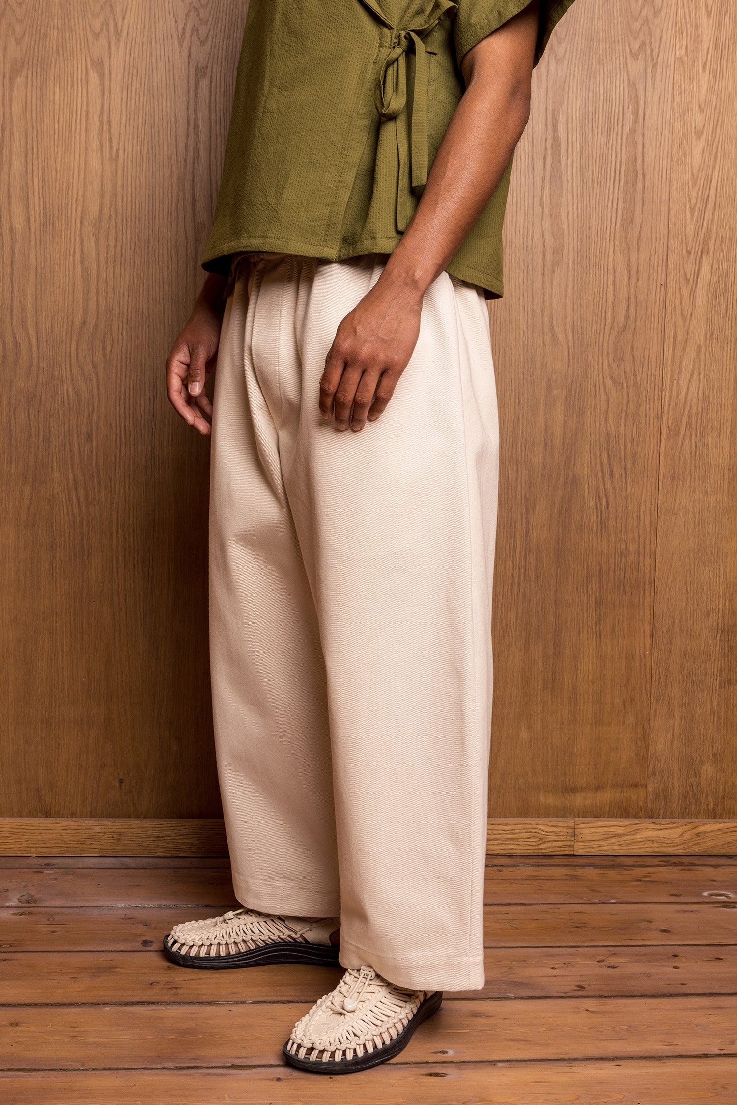 Sana Pants in Ecru