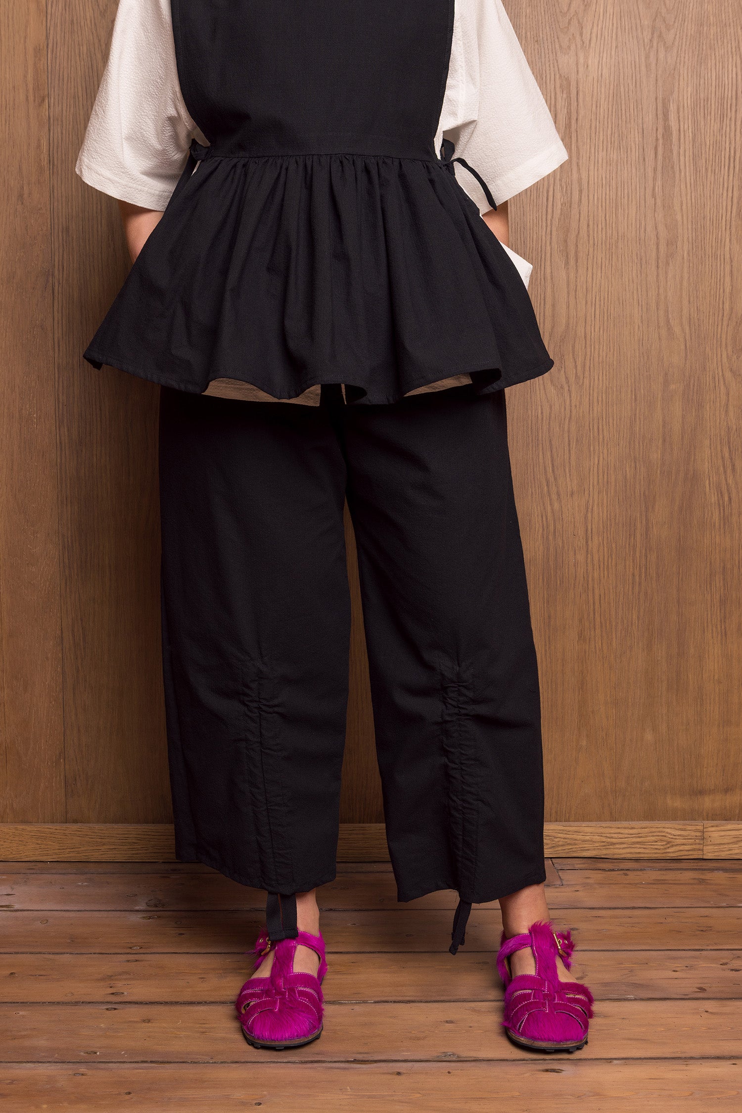 Kinchaku Pants in Black