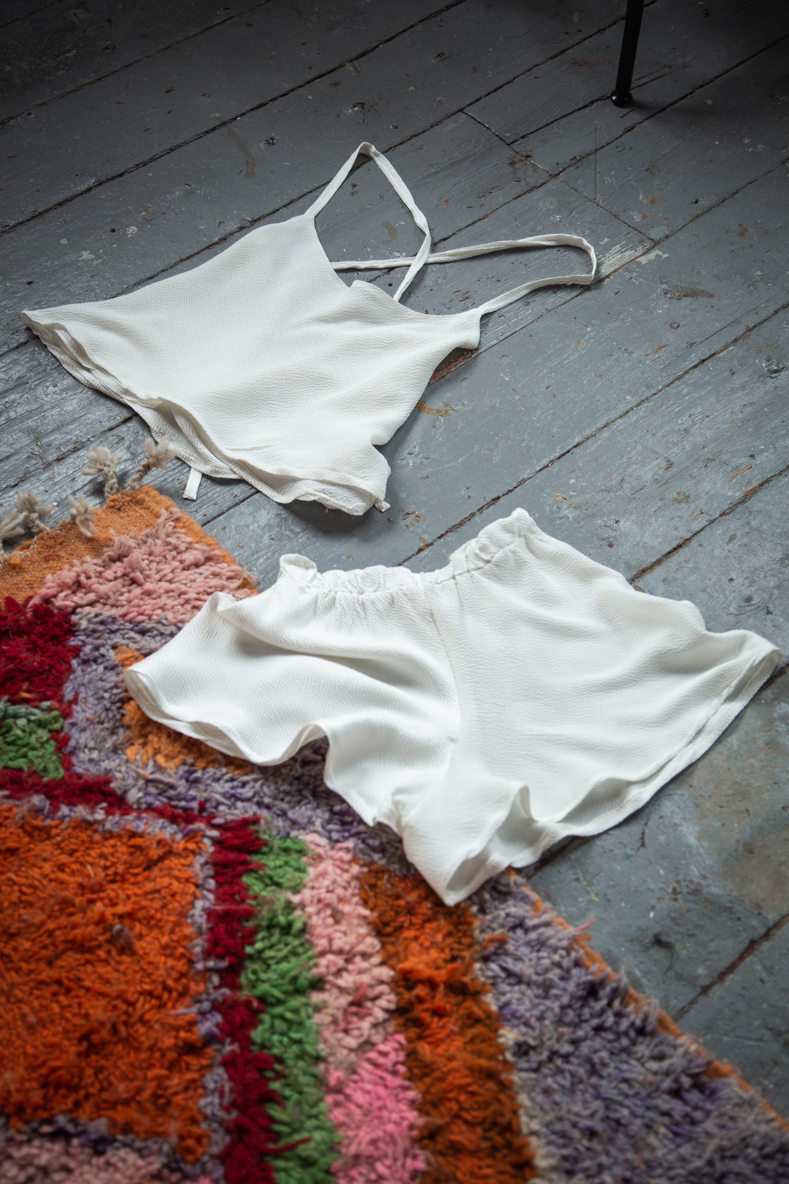 Shirutu Lingerie Set