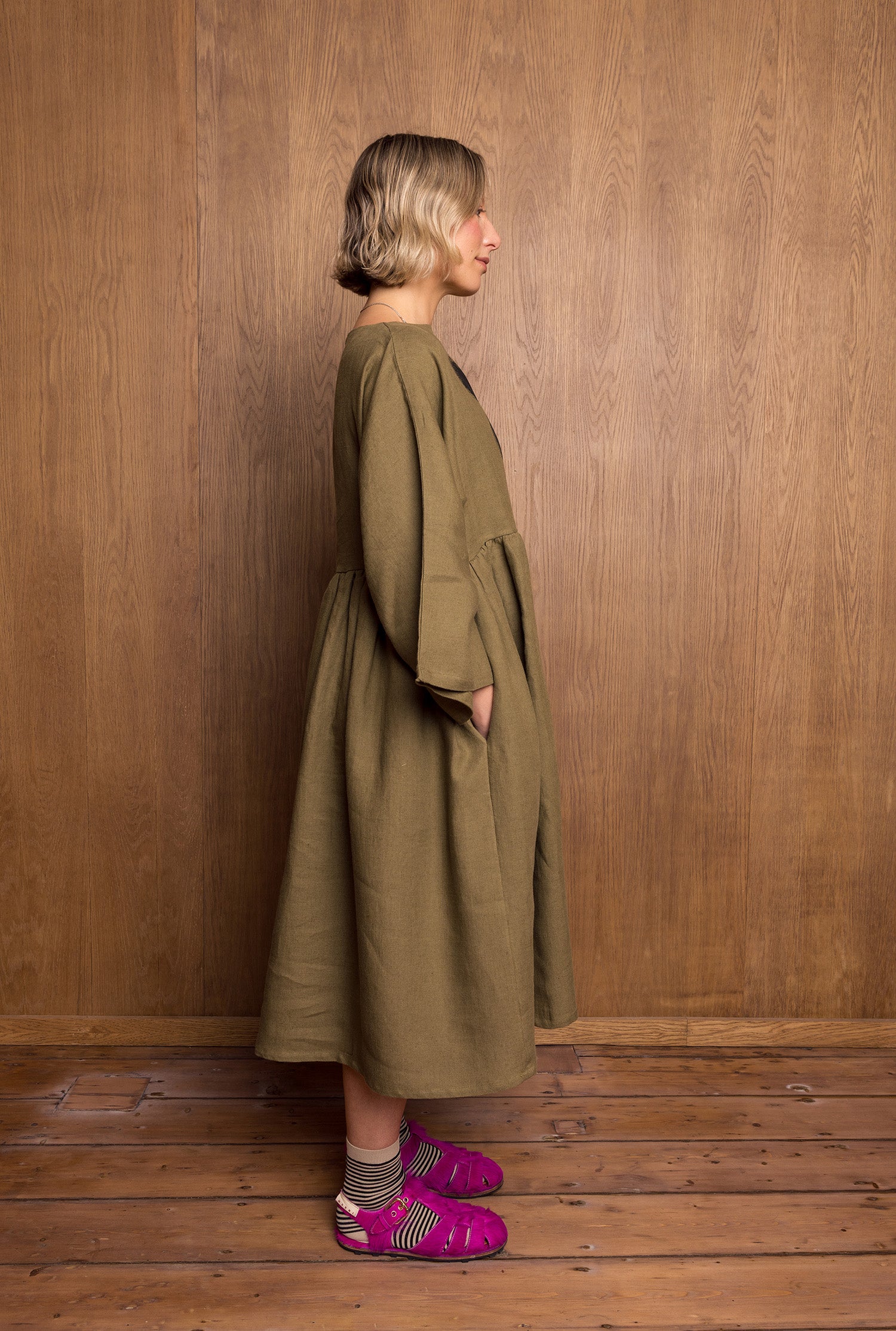 Painted Kozo Dress in Khaki Linen