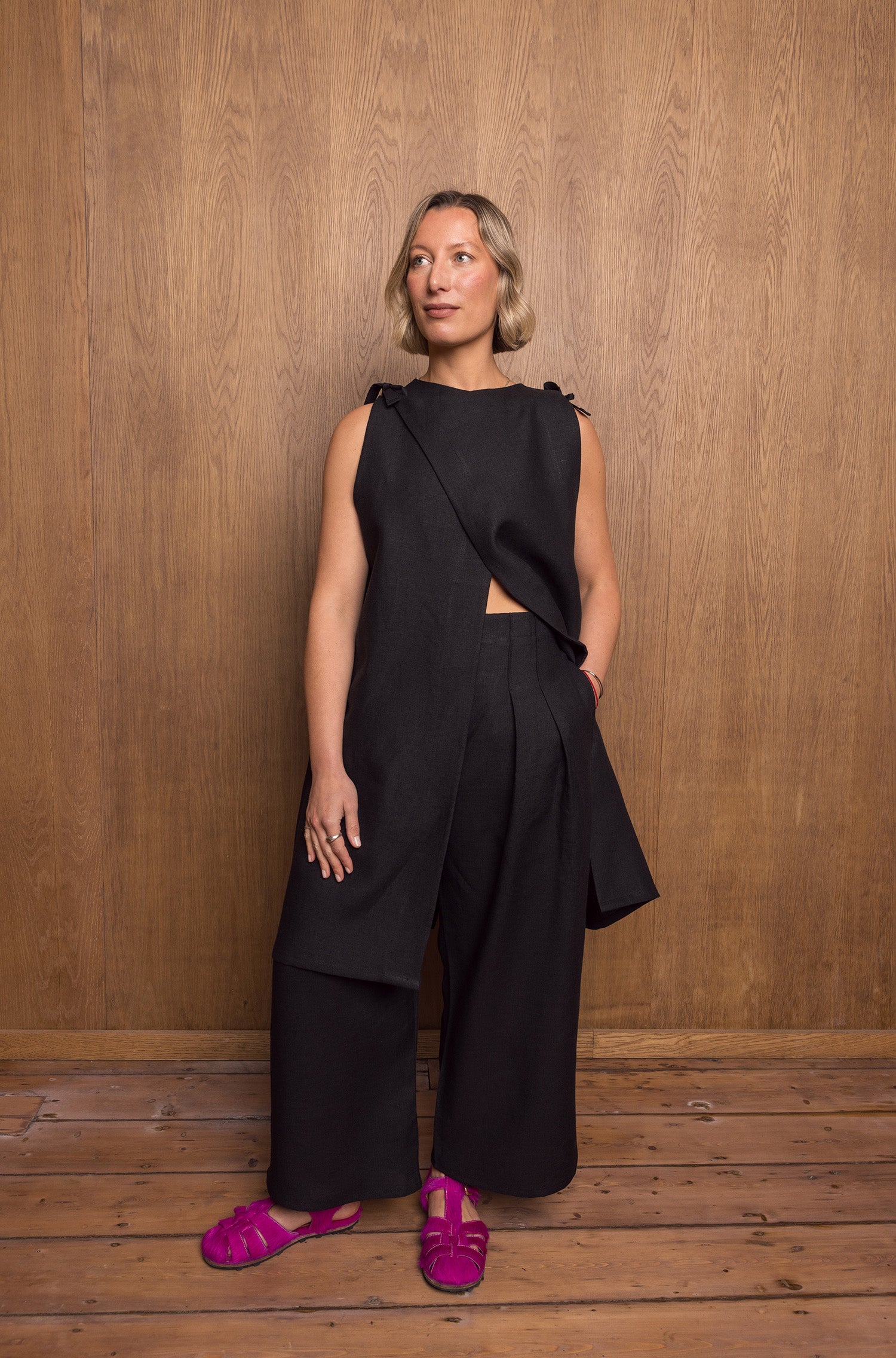 Purītsu Pants in Black Linen