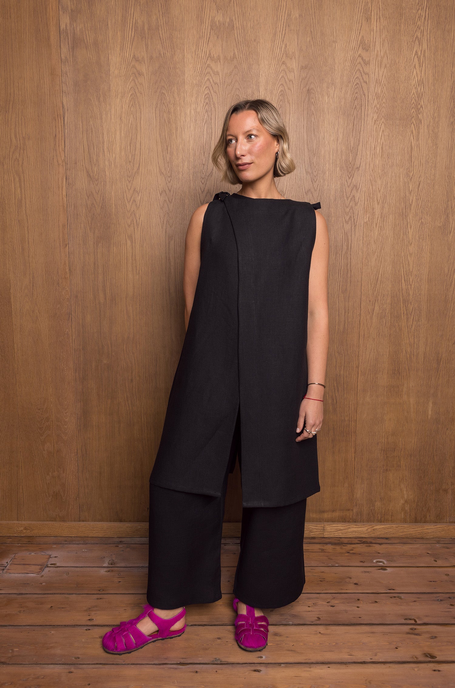 Purītsu Pants in Black Linen