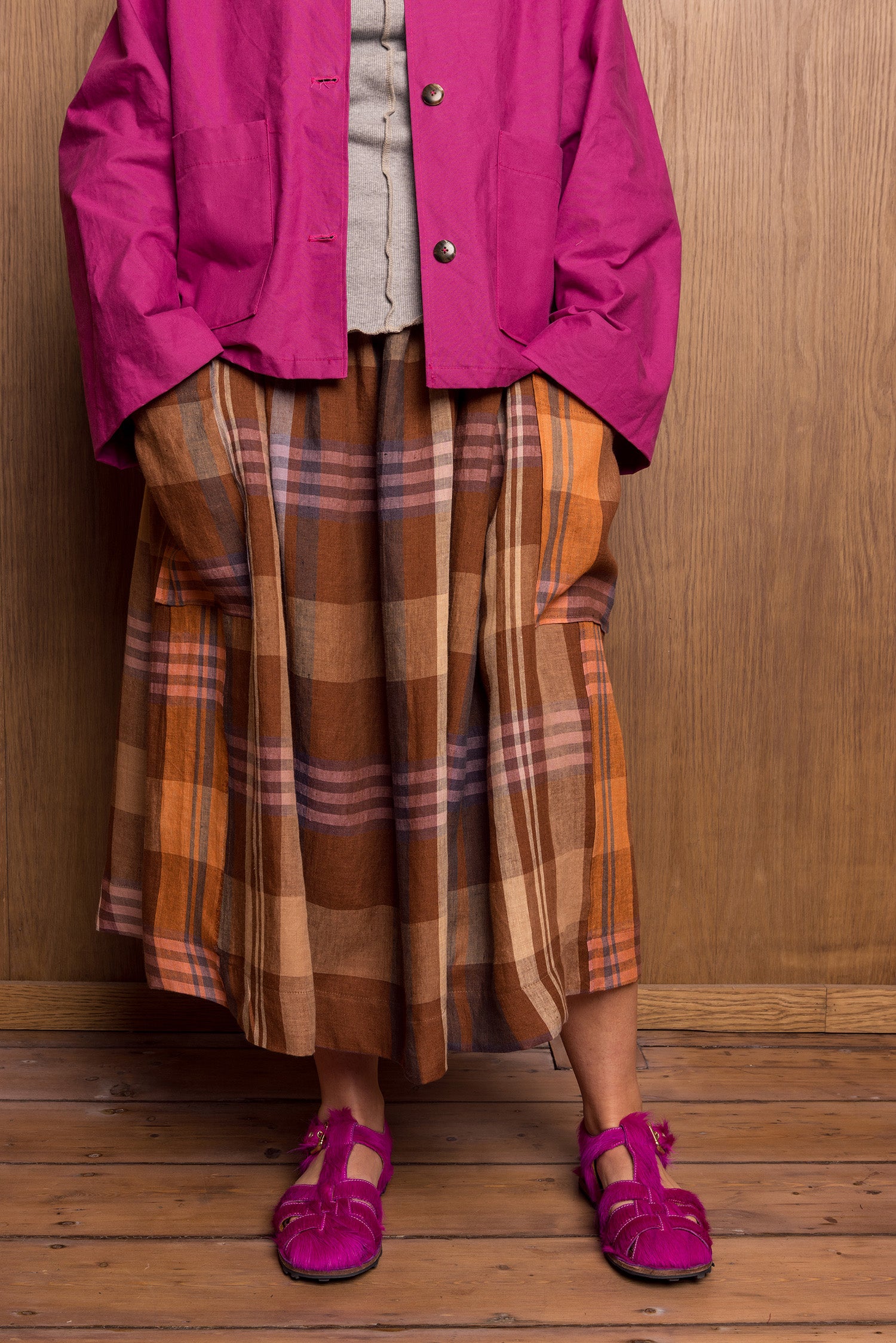 Yūtiriti Skirt in Brown Check