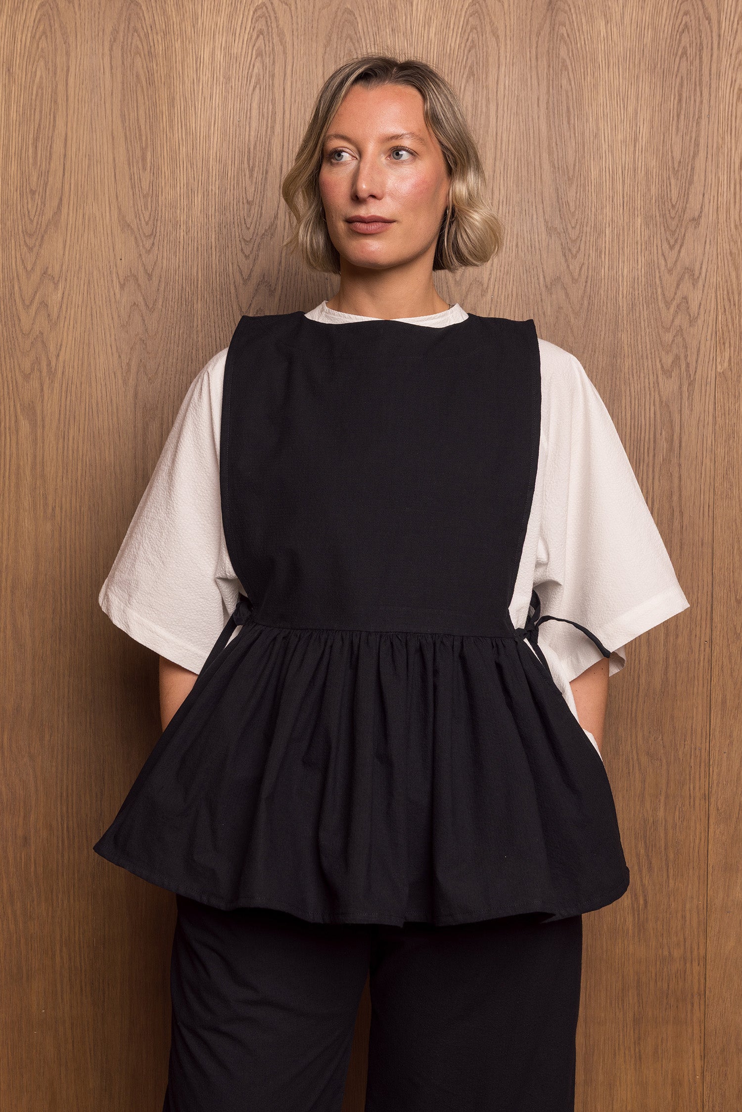 Pinafoa Vest in Black