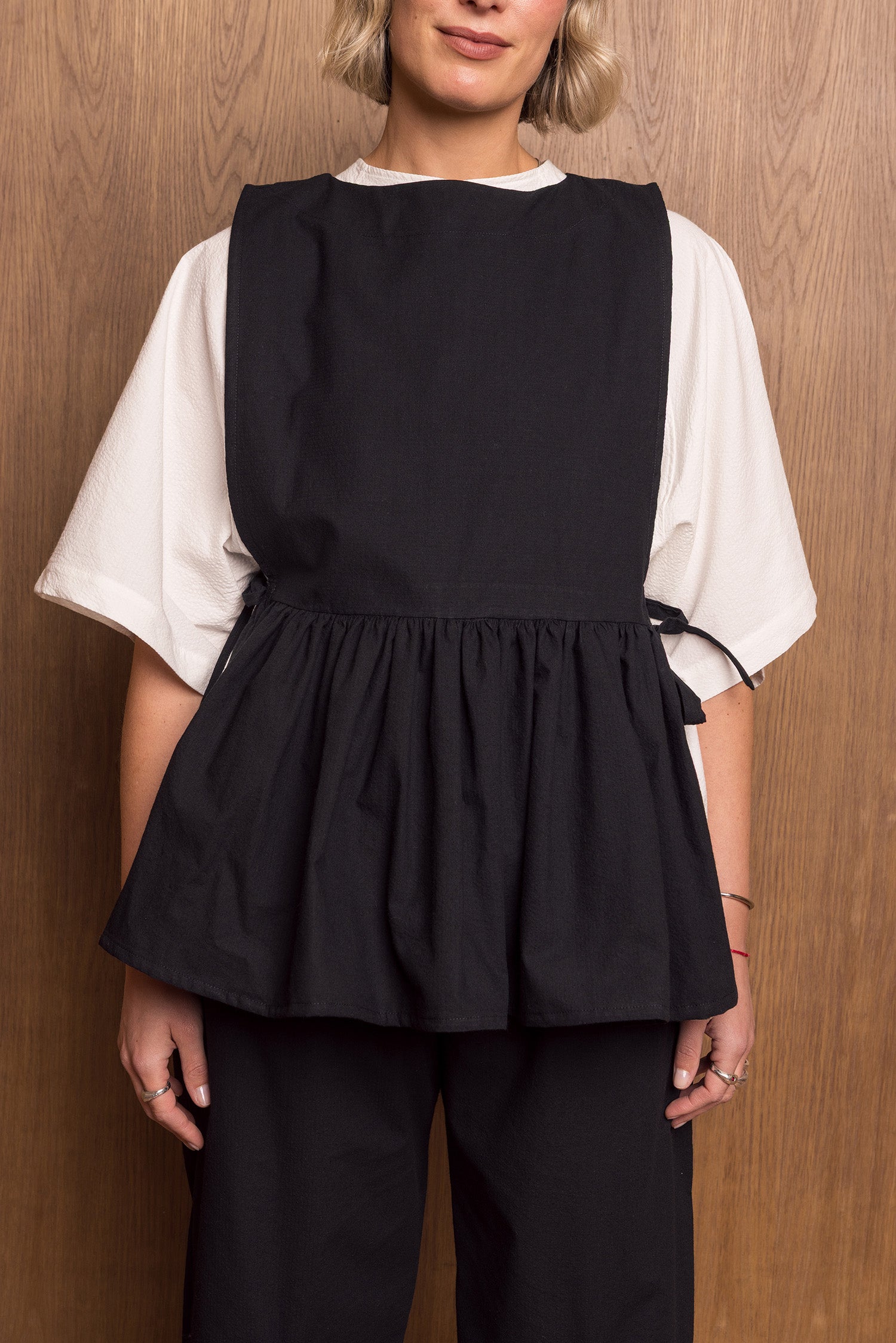 Pinafoa Vest in Black