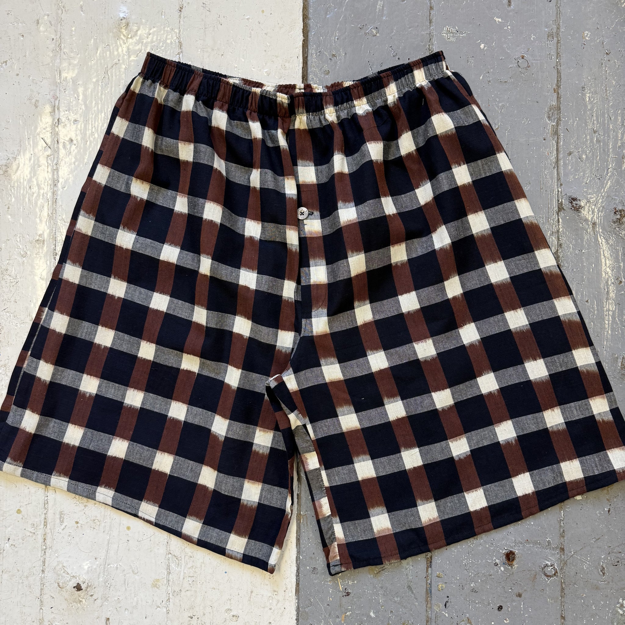 Ikat Pyjama Shorts in Black/Brown