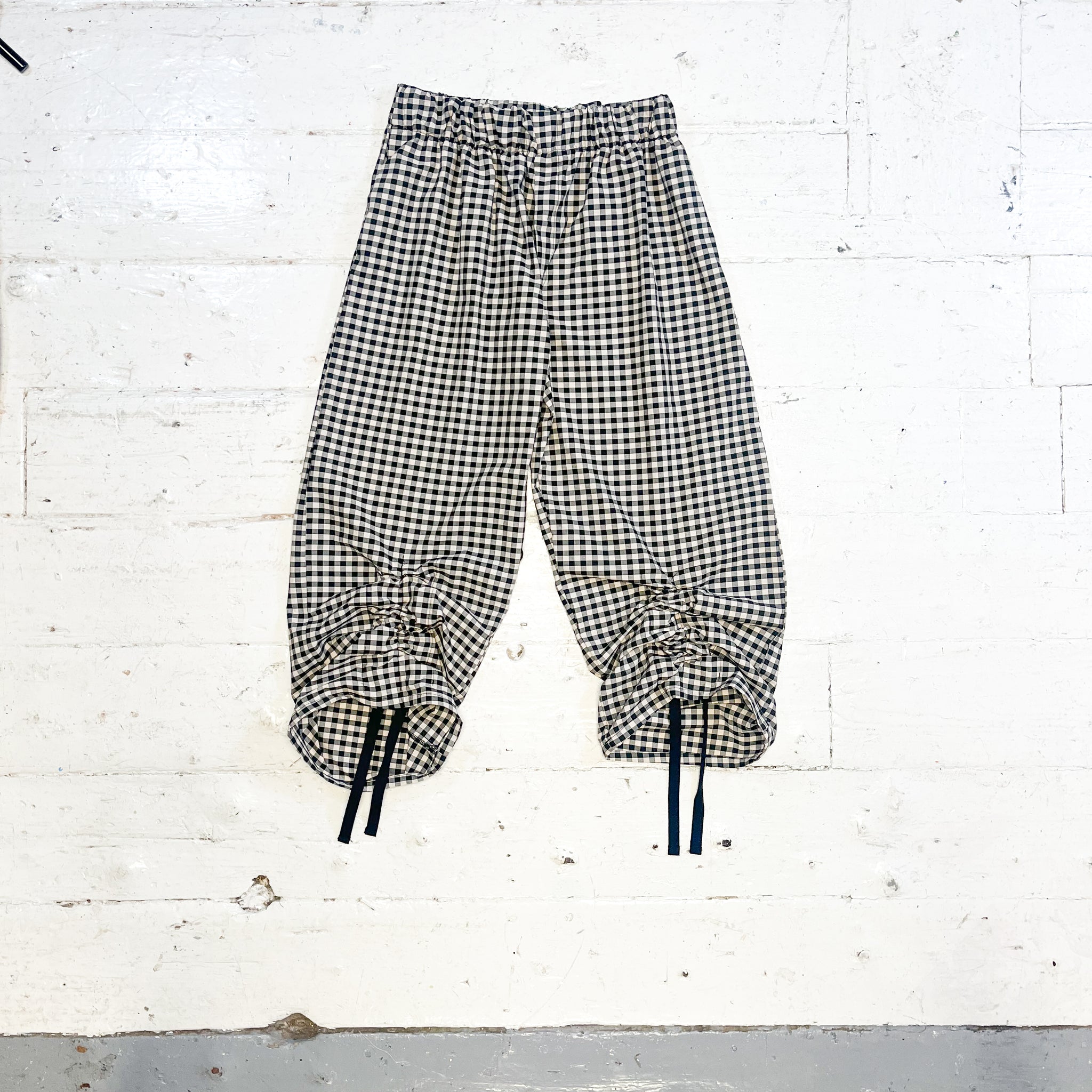 Gingham Kinchaku Pants