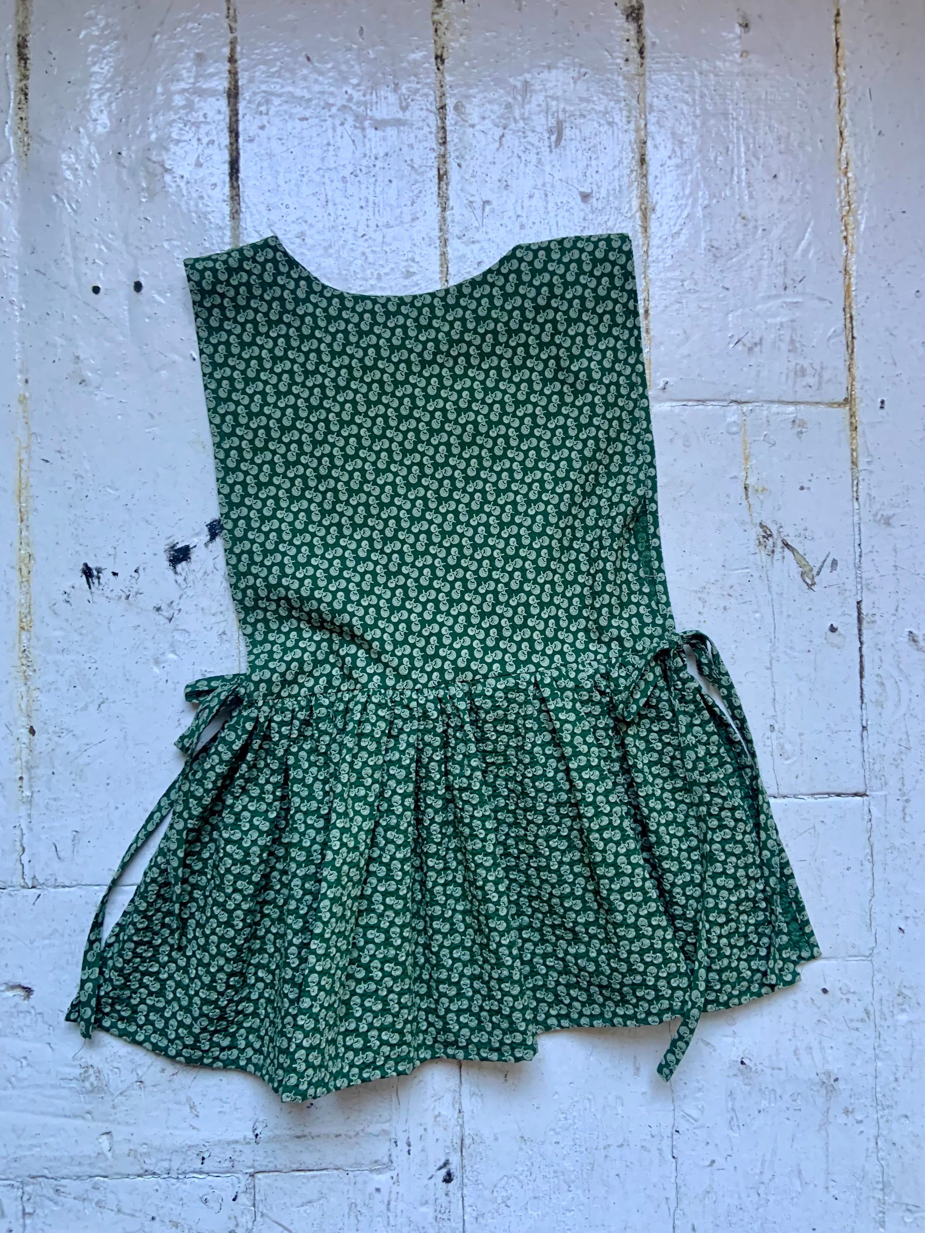 Green Pinafoa Vest in Japanese Seersucker Sample (XS-M)