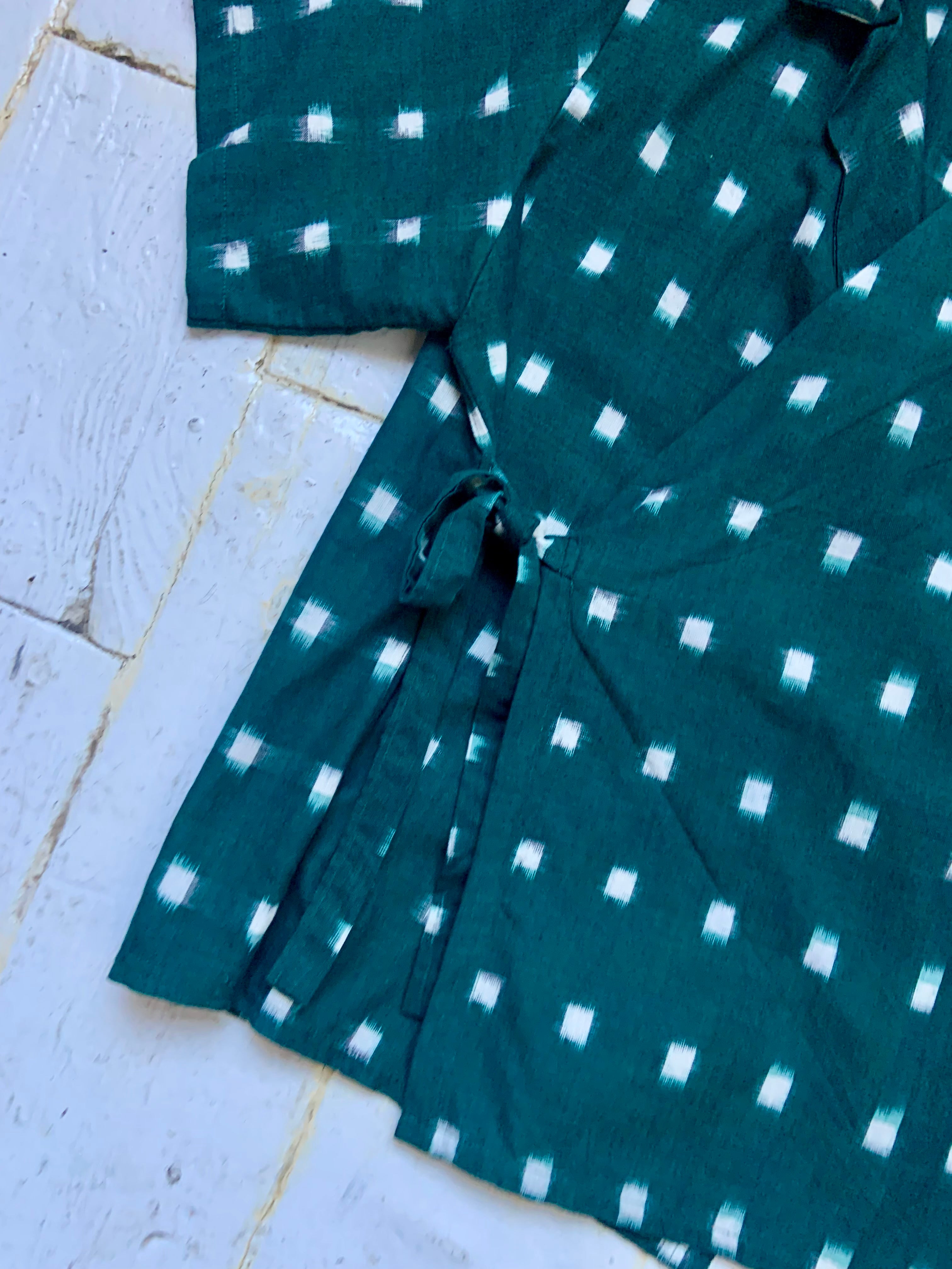 Ikat Short-Sleeve Nori Shirt Sample (M-L)