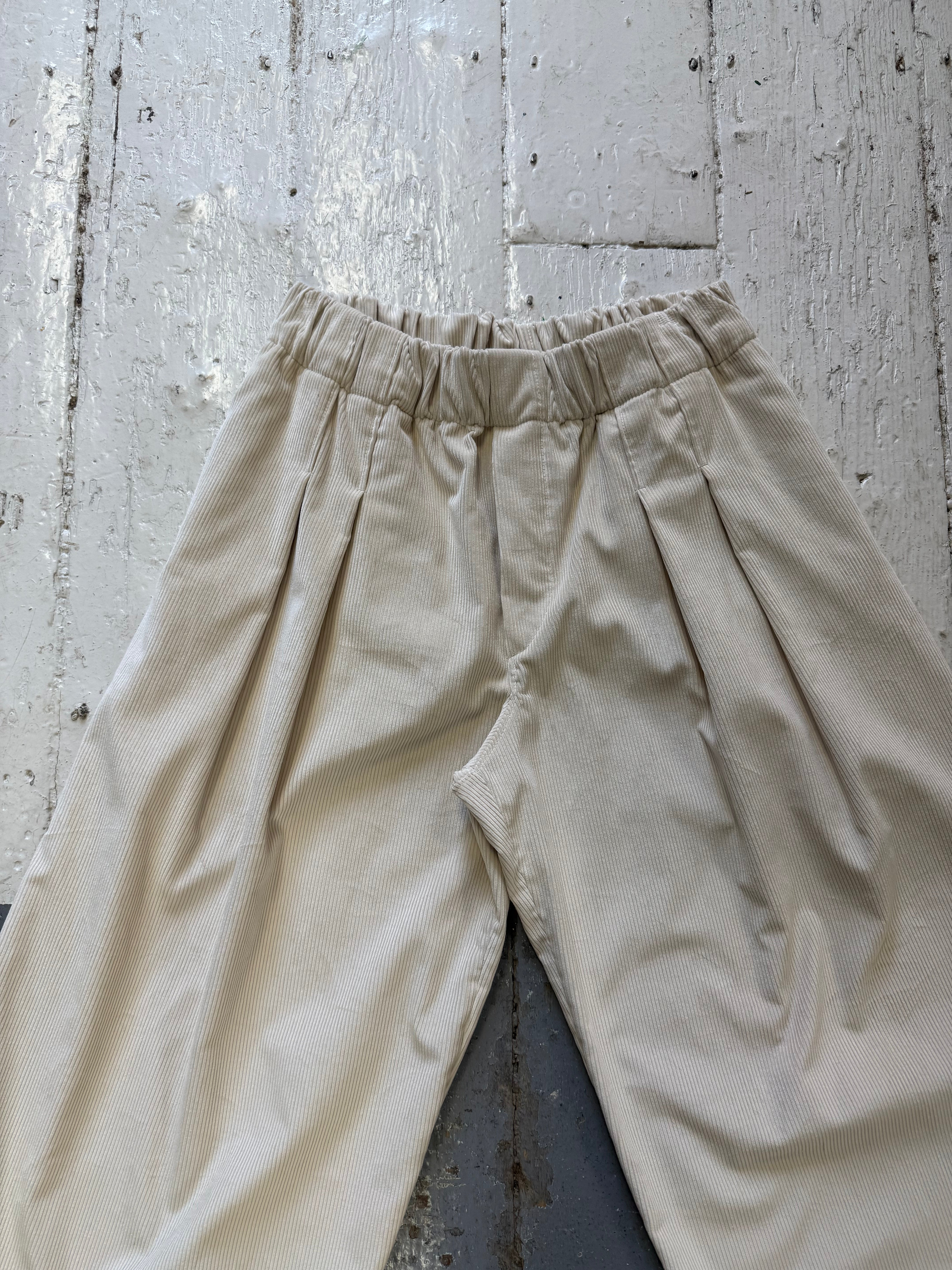Ecru Cord Puritsū Pants Sample (S-M)