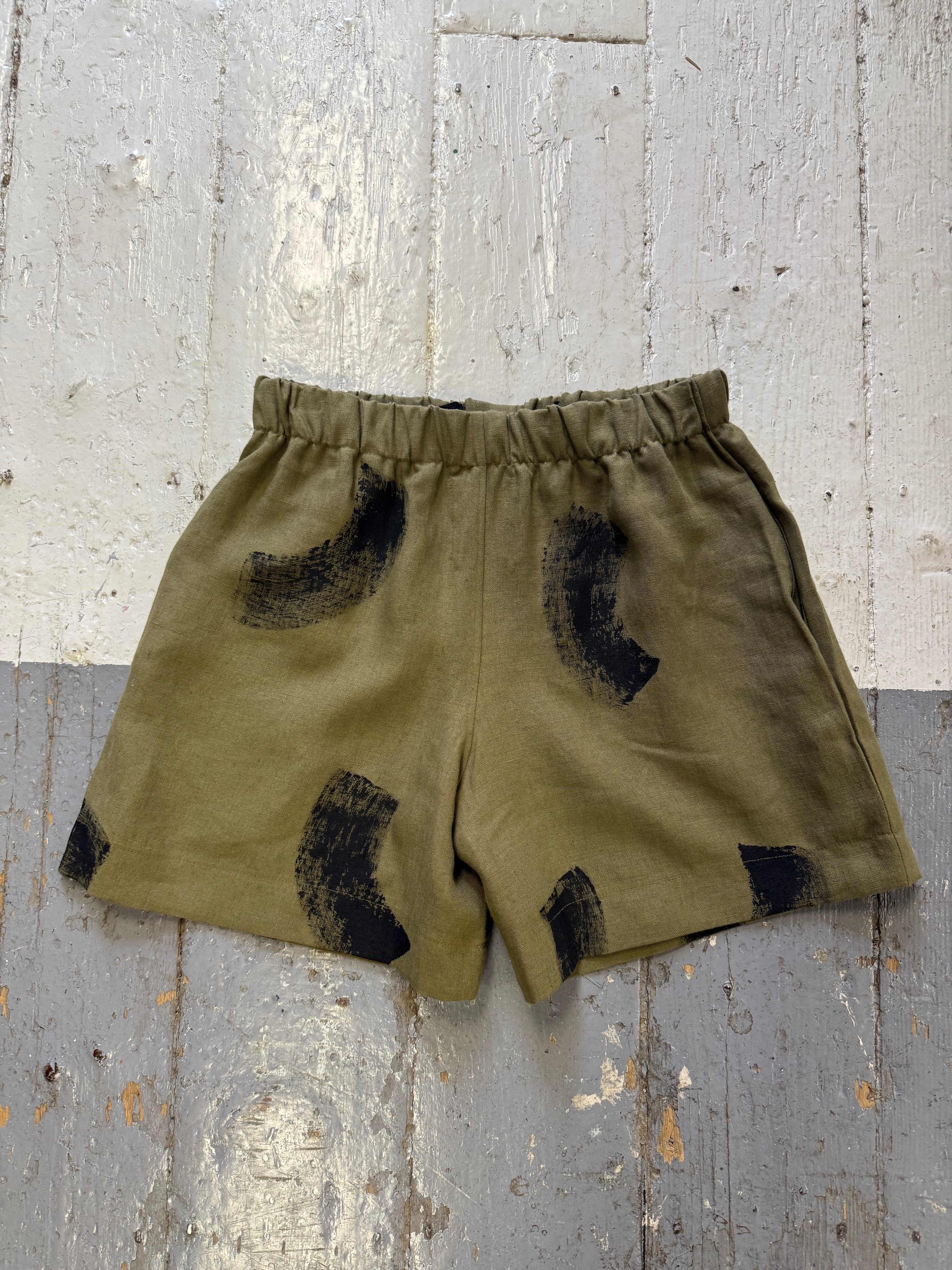 Khaki Linen Hiro Shorts Sample (S-M)