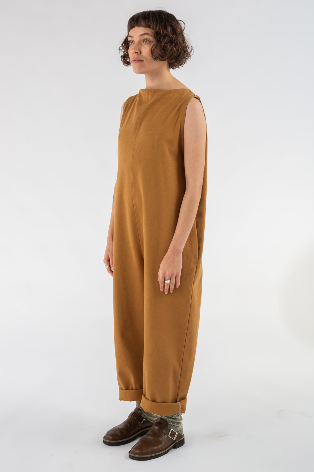 Yūtiriti Jumpsuit in Tan Twill