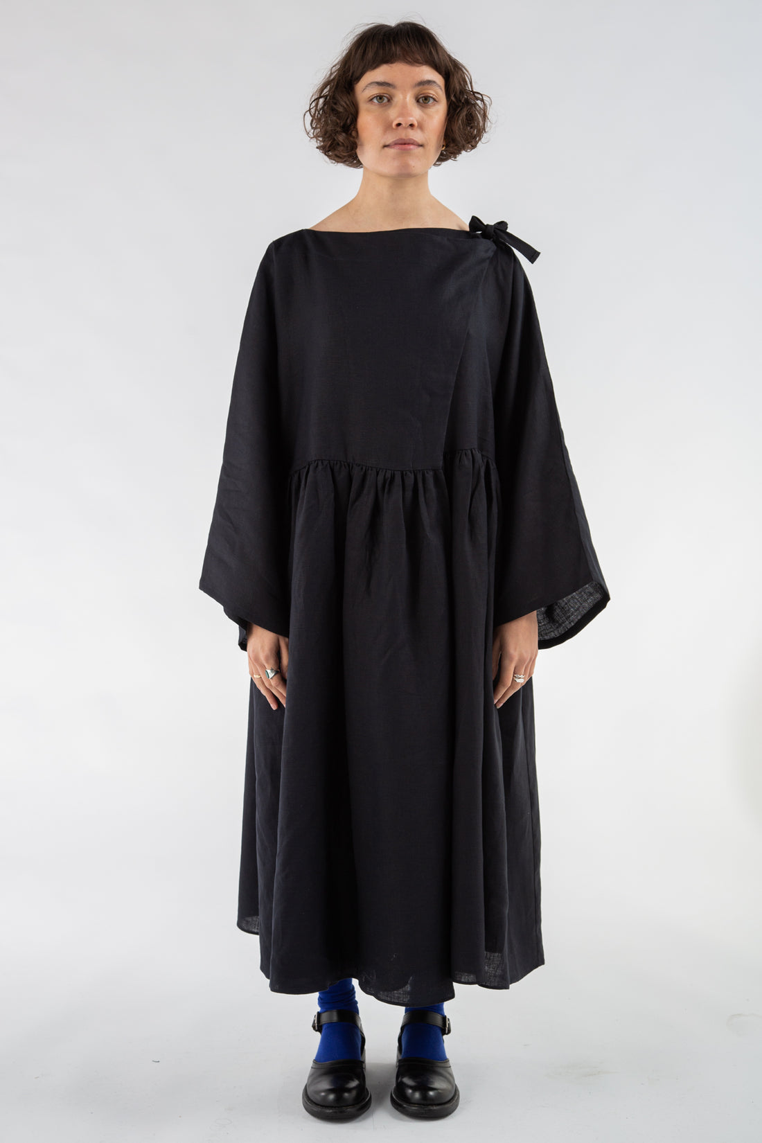 Ni Kozo Dress in Black Linen