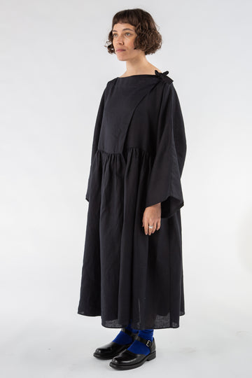 Ni Kozo Dress in Black Linen