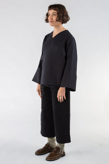 Nori Shirt in Black Linen